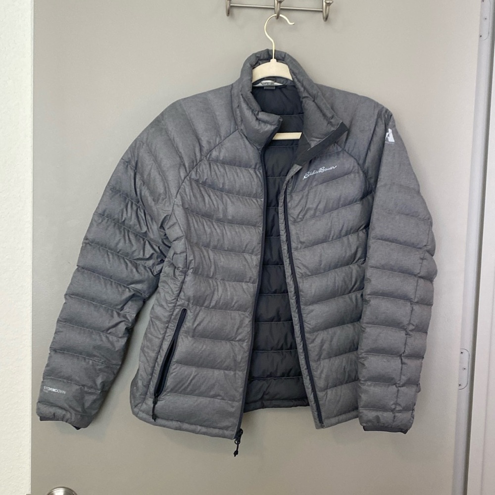 Eddie Bauer women’s slim puffer, size M